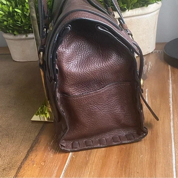 Coach Legacy Thompson Karee – Rare Y2K Icon | Style 11375 (2007) - Picture 9 of 16